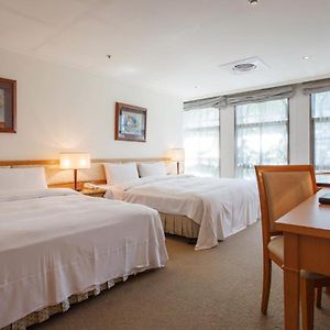 The Koos Hotel
